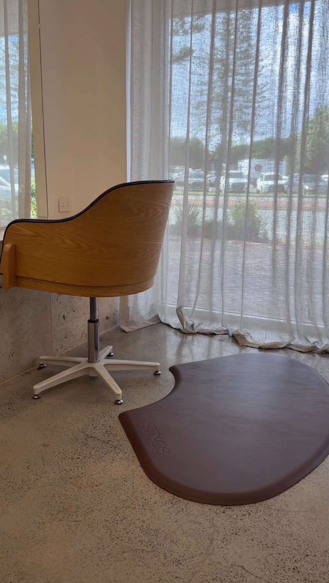 STNCE Salon Mat